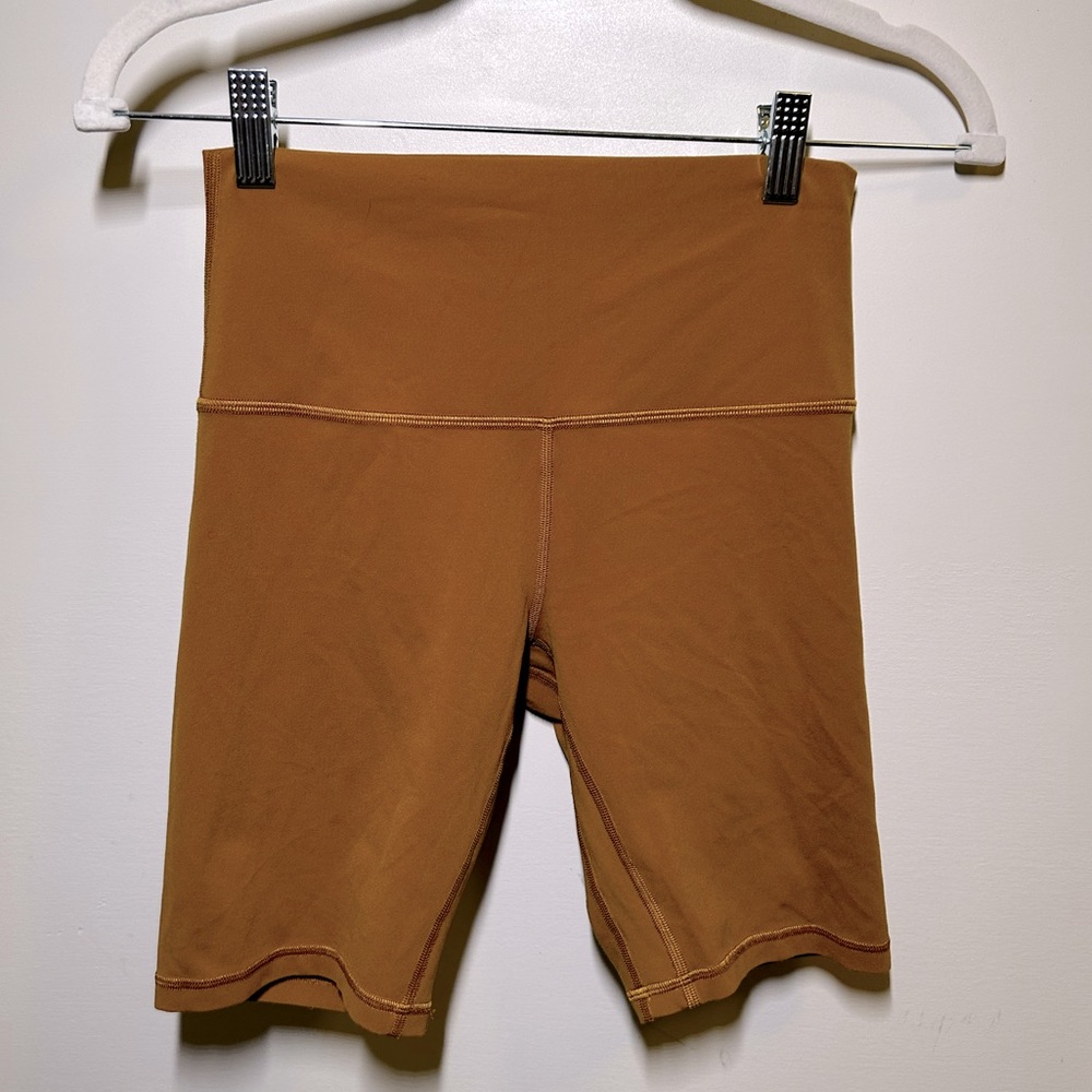 lululemon Align High-Rise Short 8"